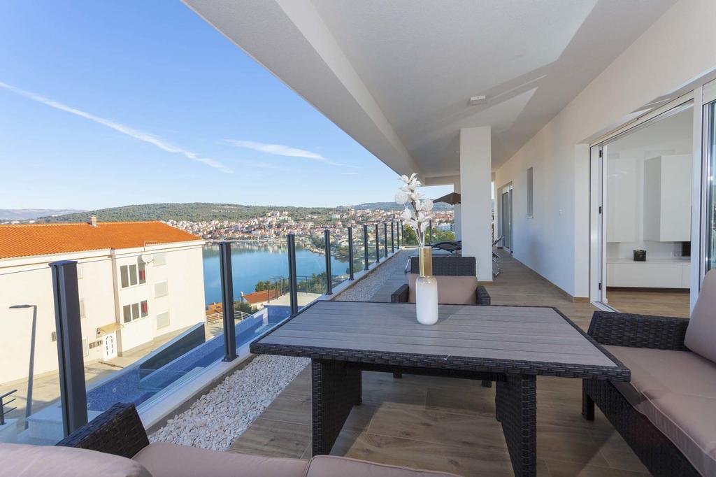 Apartment Solis Okrug Gornji Trogir Luaran gambar